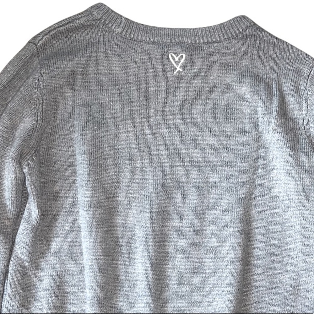 NWOT VICTORIA’S SECRET Angel Logo Gray Sweater Size Small - Picture 8 of 11
